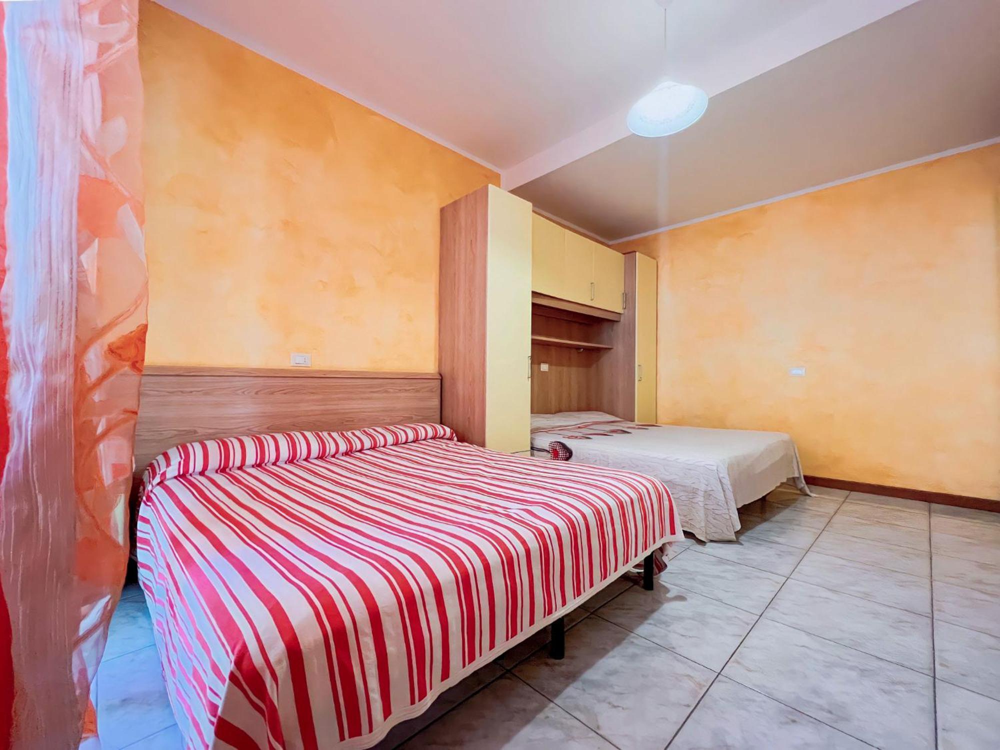 Residence Bussola Бибионе Екстериор снимка