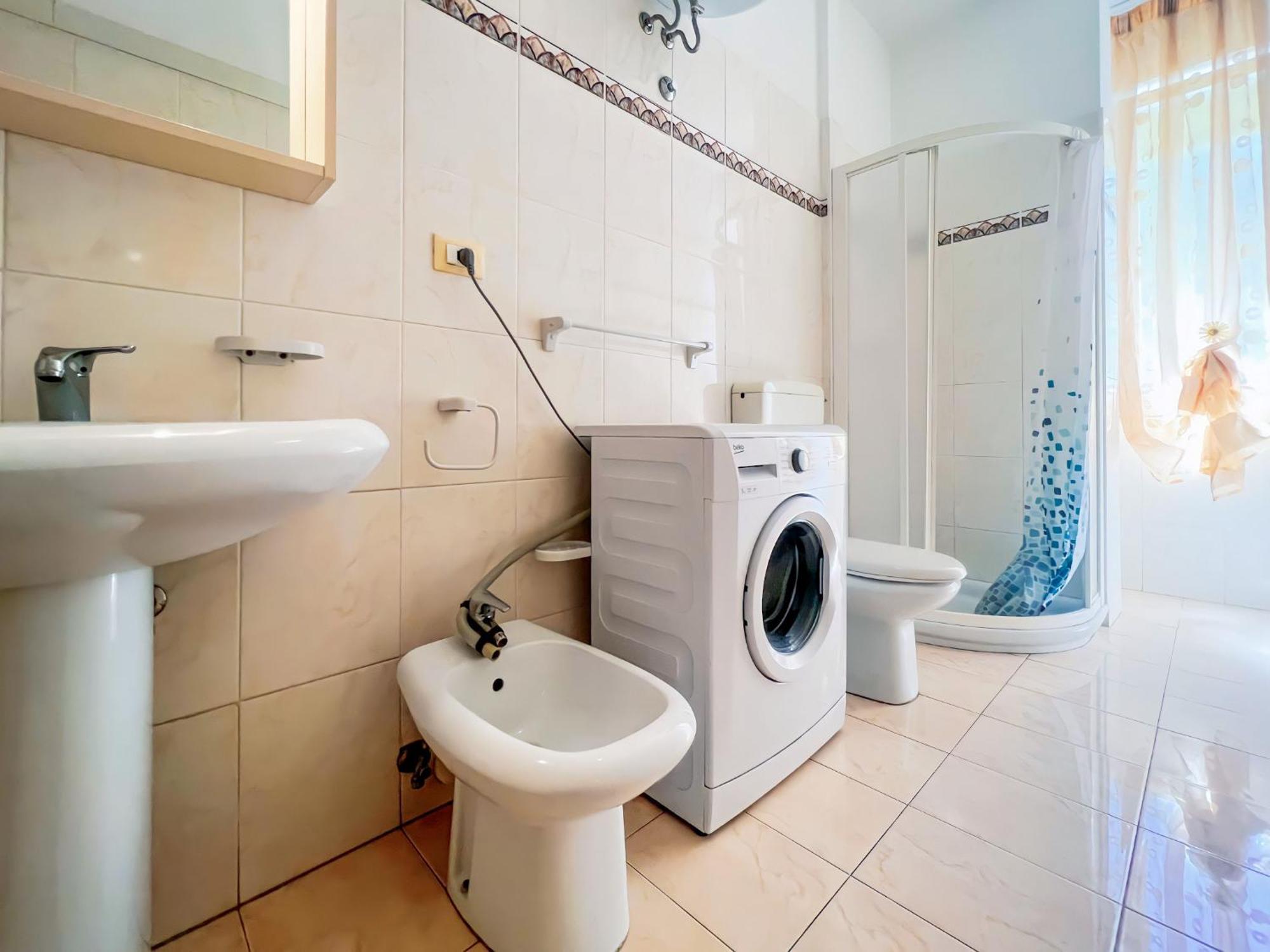 Residence Bussola Бибионе Екстериор снимка