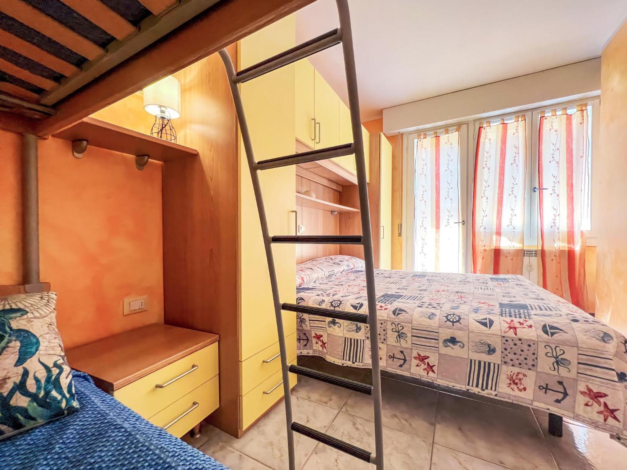 Residence Bussola Бибионе Екстериор снимка