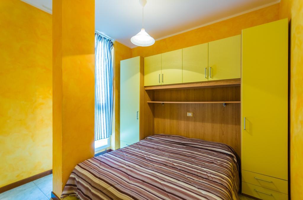 Residence Bussola Бибионе Екстериор снимка